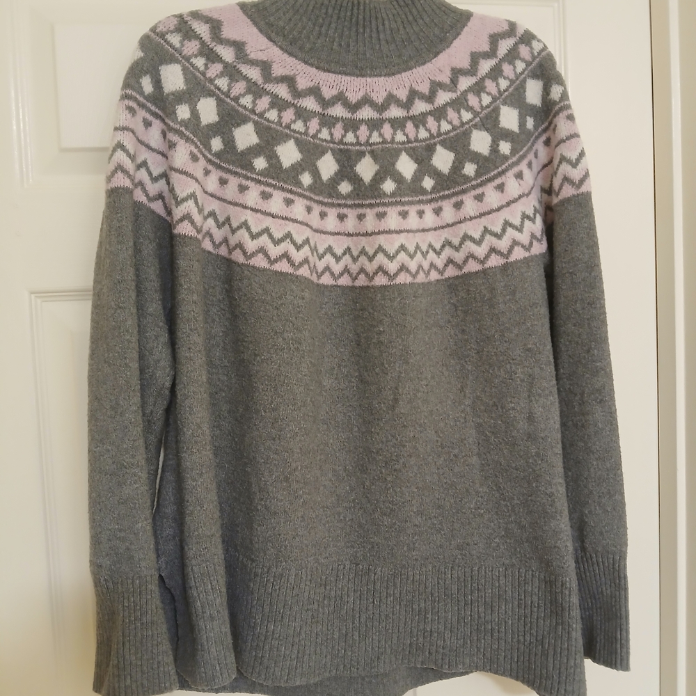 Tahari Gray Sweater with Light Pink & White Fair Isle Yoke